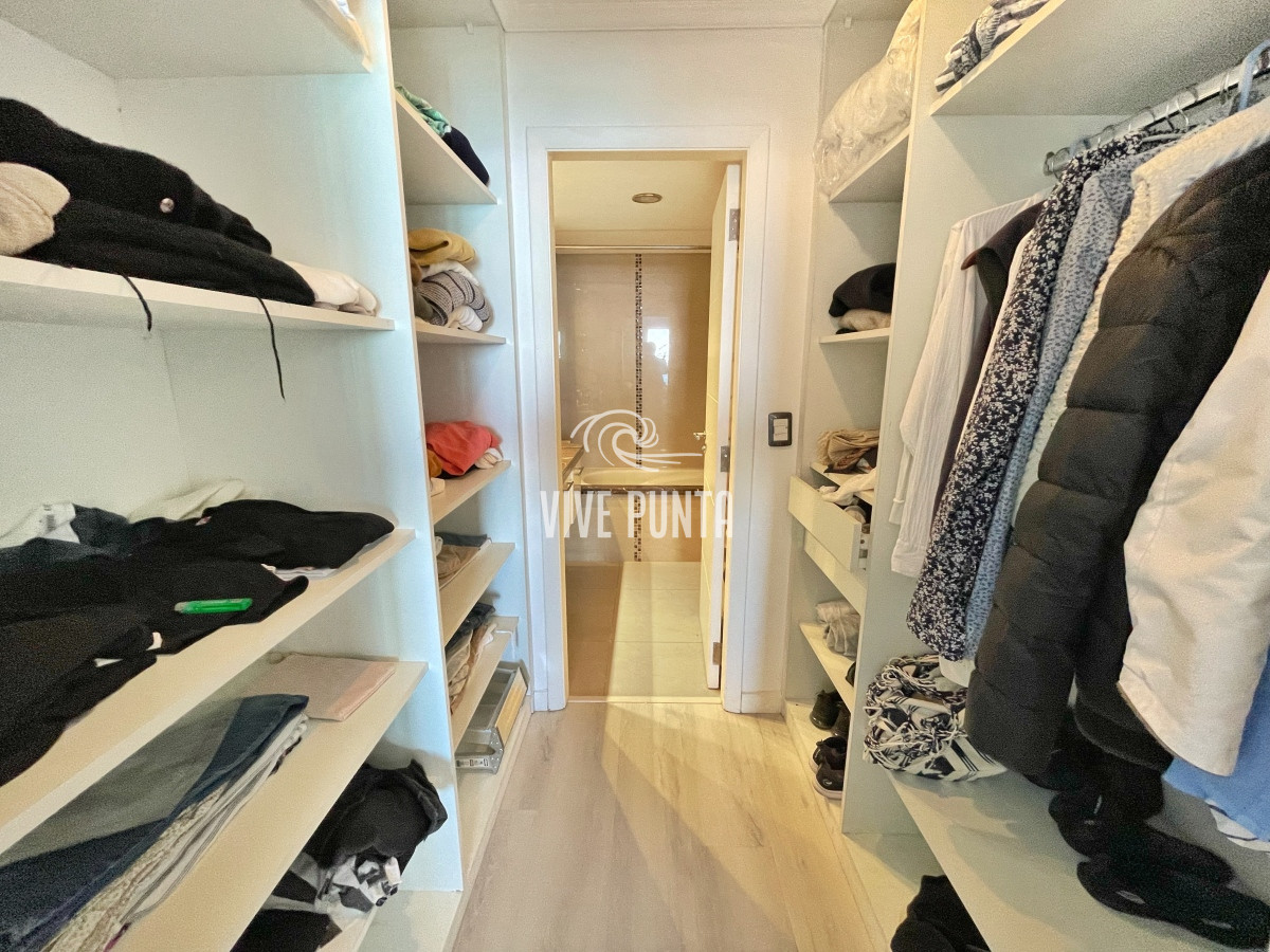 Apartamento ID.481 - Hermoso apartamento con vista al mar en Playa Mansa