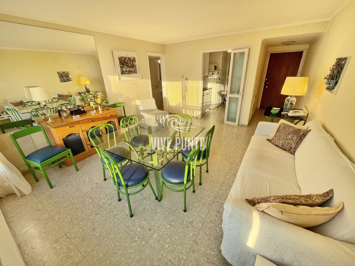 Apartamento ID.475 - Excelente ubicacion , corazon de la Peninsula, vista al mar.