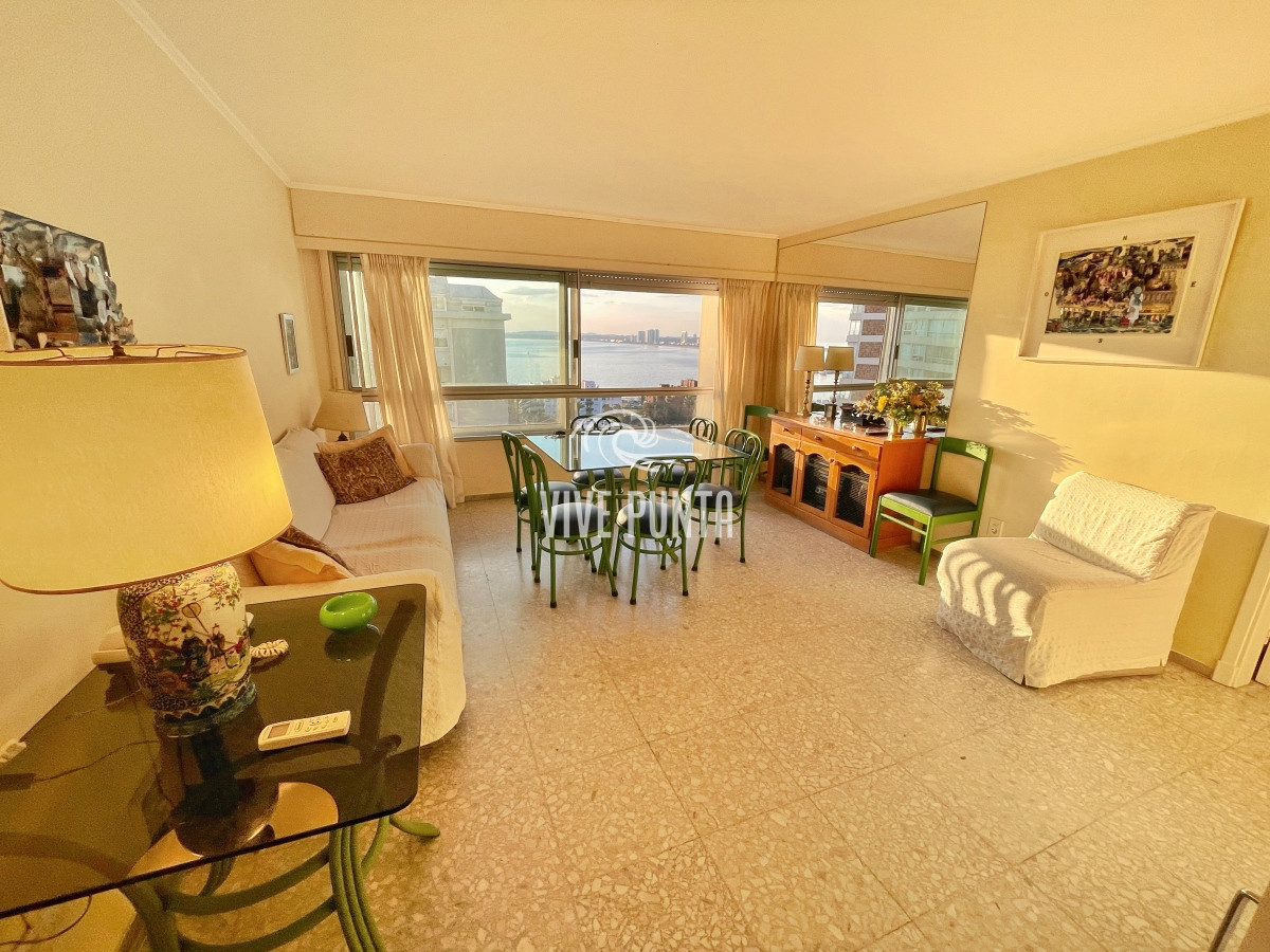 Apartamento ID.475 - Excelente ubicacion , corazon de la Peninsula, vista al mar.