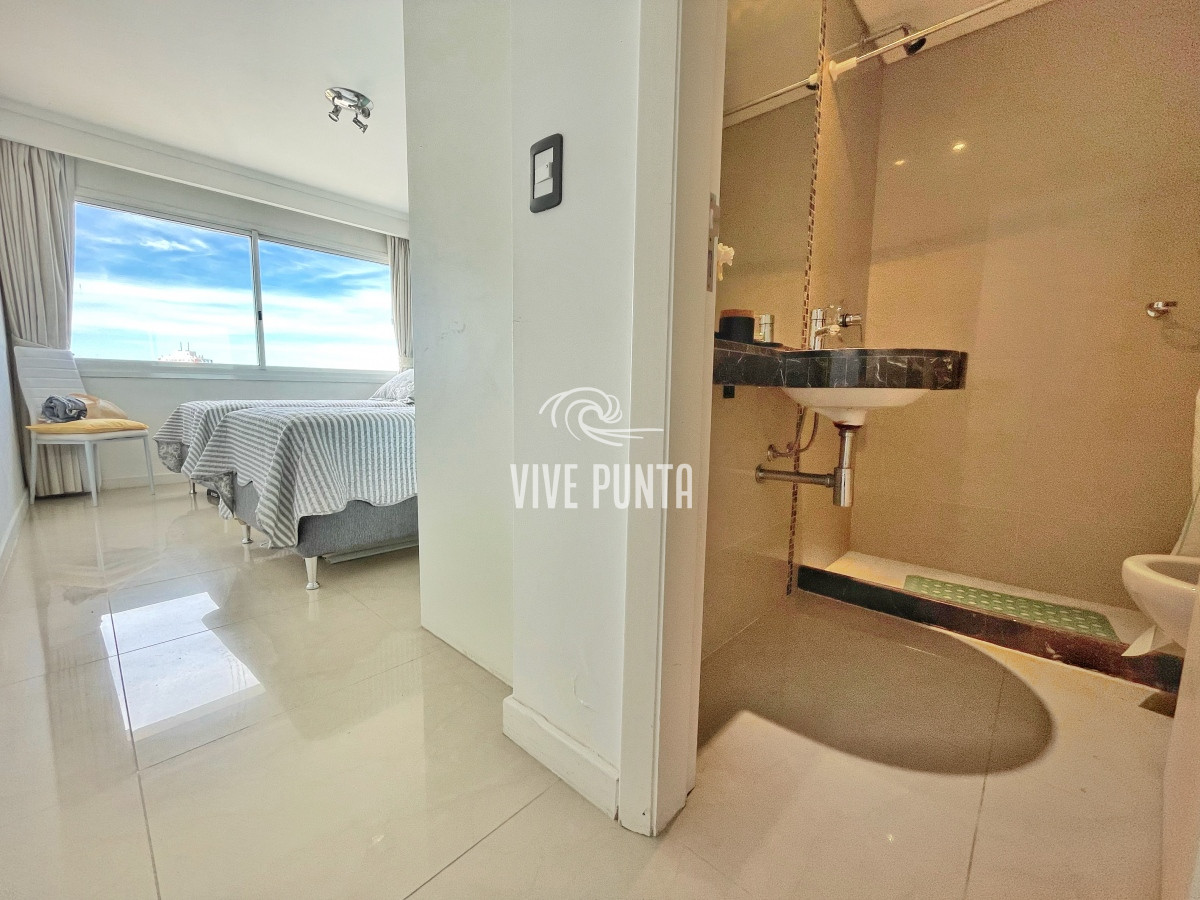 Apartamento ID.481 - Hermoso apartamento con vista al mar en Playa Mansa