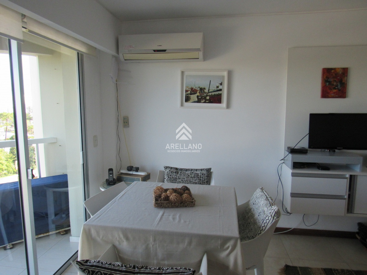 Apartamento ID.811 - VENTA APARTAMENTO 2 DORMITORIOS ROOSEVELT