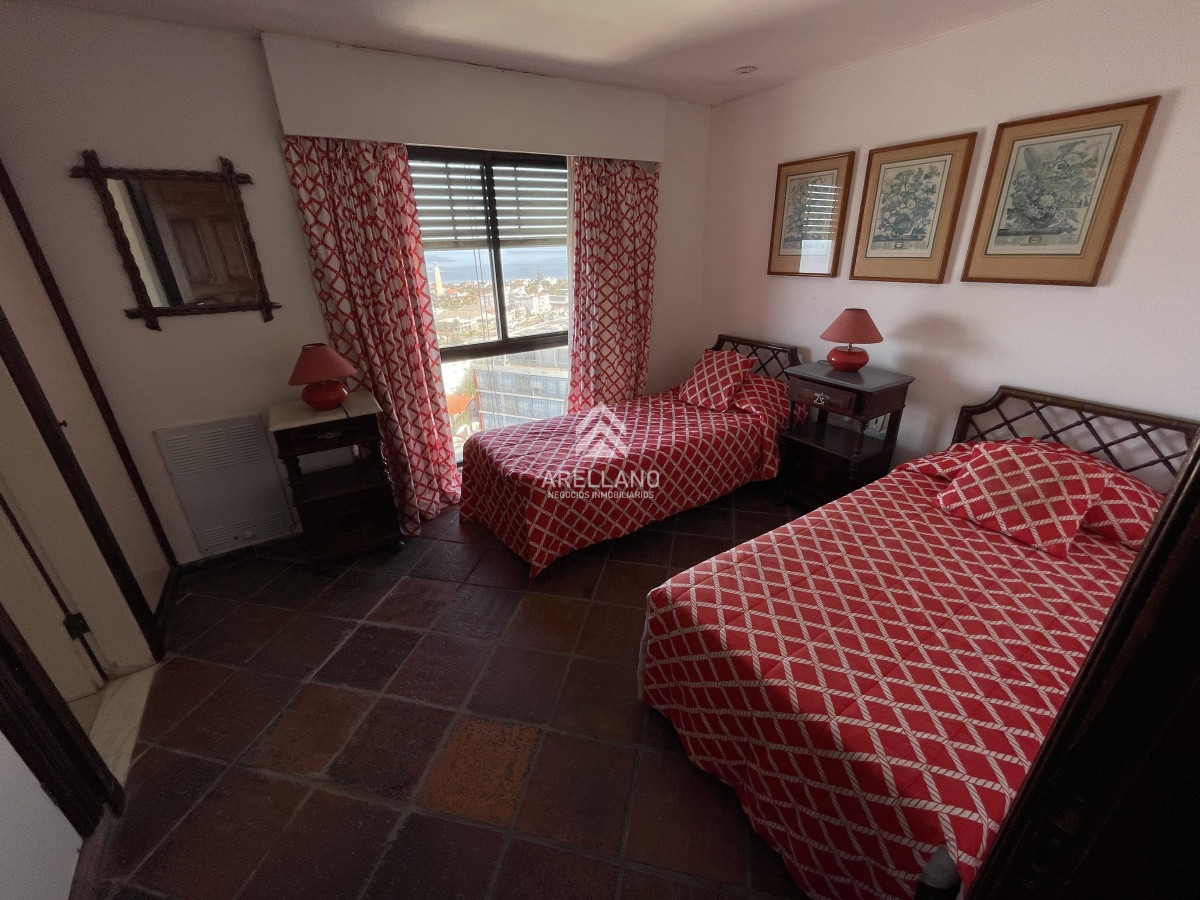 Apartamento ID.1274 - Venta apartamento en Península 3 dormitorios