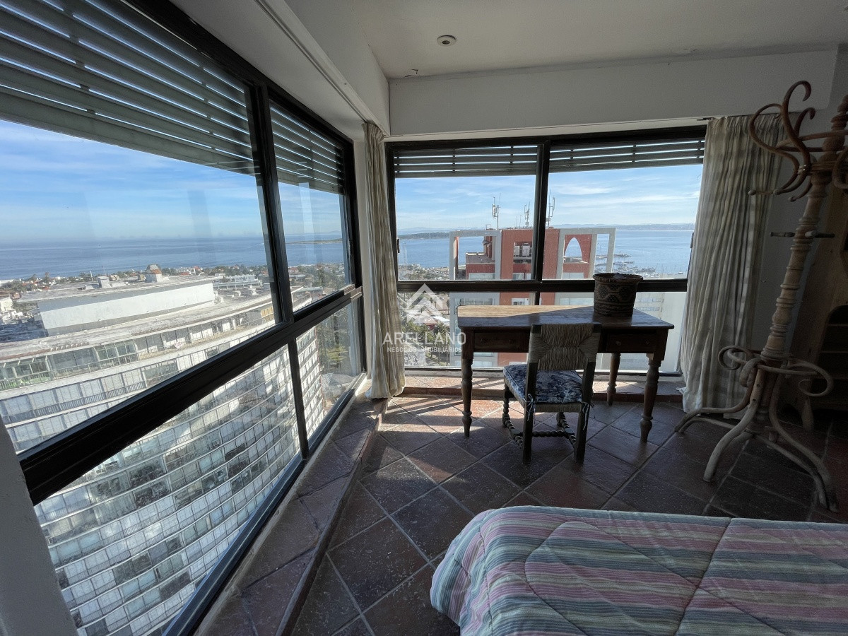 Apartamento ID.1274 - Venta apartamento en Península 3 dormitorios