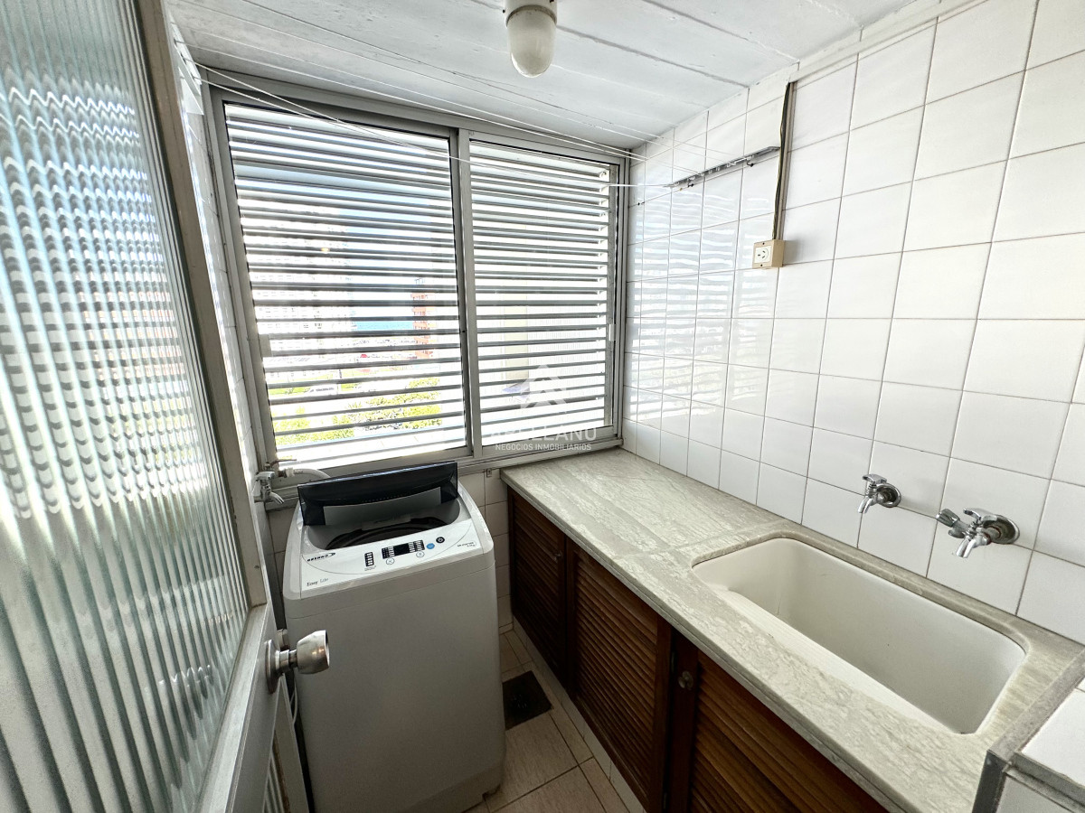 Apartamento ID.969 - Venta apartamento 3 dormitorios Playa Mansa 