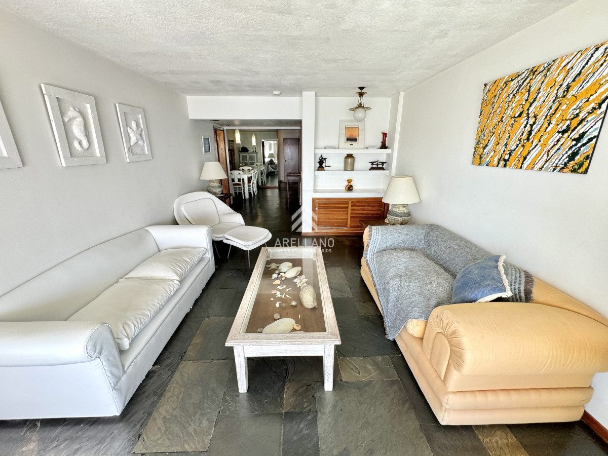 Apartamento ID.969 - Venta apartamento 3 dormitorios Playa Mansa 