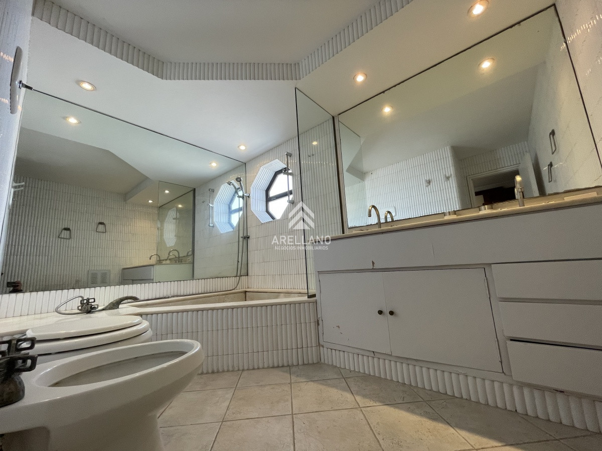 Apartamento ID.1274 - Venta apartamento en Península 3 dormitorios
