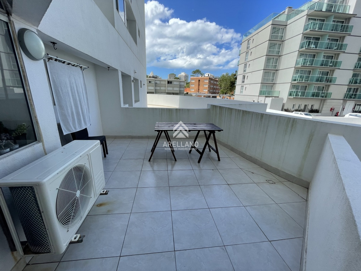 Apartamento ID.1015 - Apartamento  2 dormitorios con parrillero propio y patio