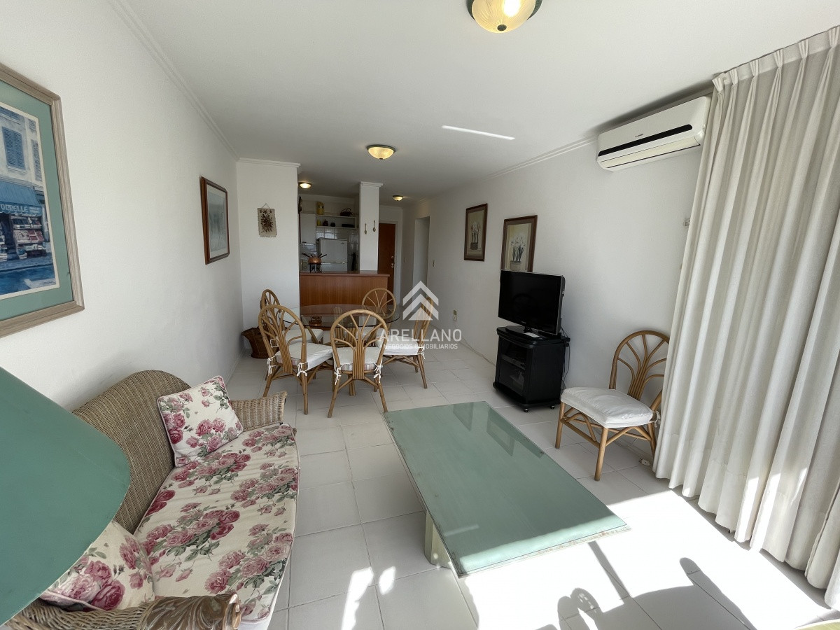 Apartamento ID.956 - 2 DORMITORIOS VISTA AL MAR