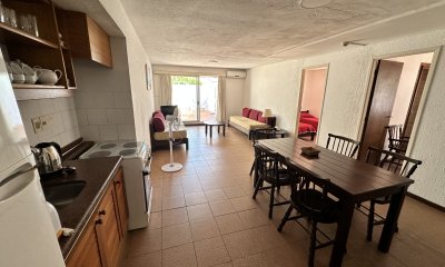 Venta apartamento 2 dormitorios planta baja en Roosevelt