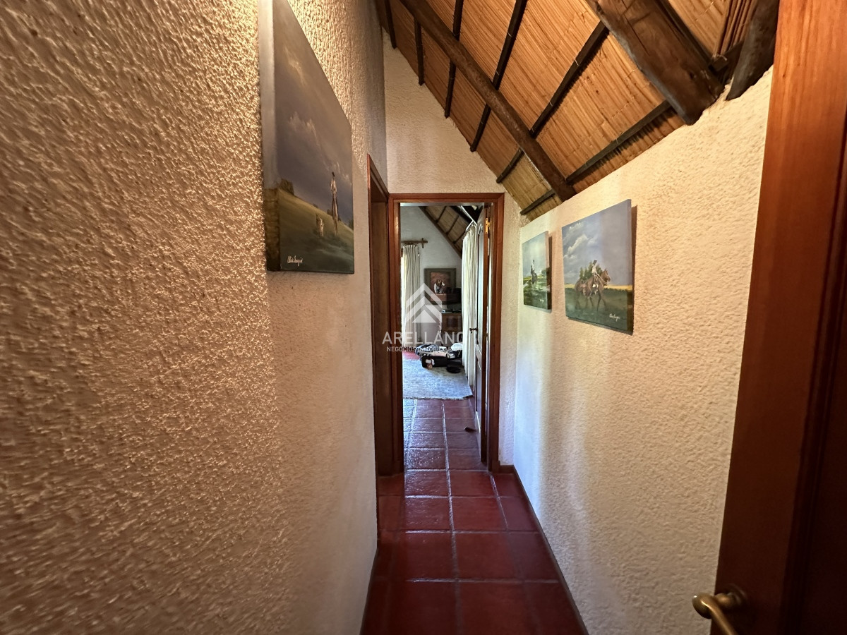 Casa ID.3304 - Muy buen chalet en venta en Pinares 