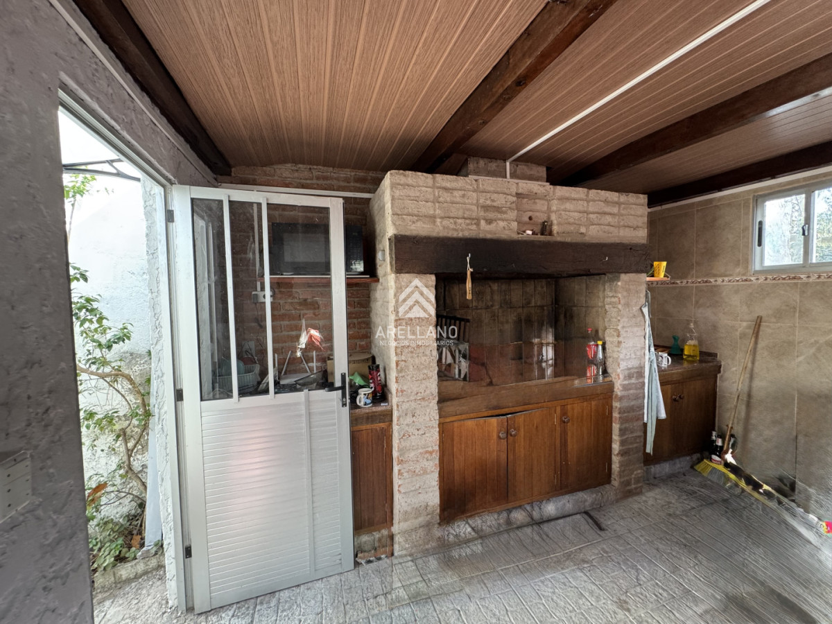 Casa ID.5934 - Venta Casa 4 dormitorios en Playa Mansa