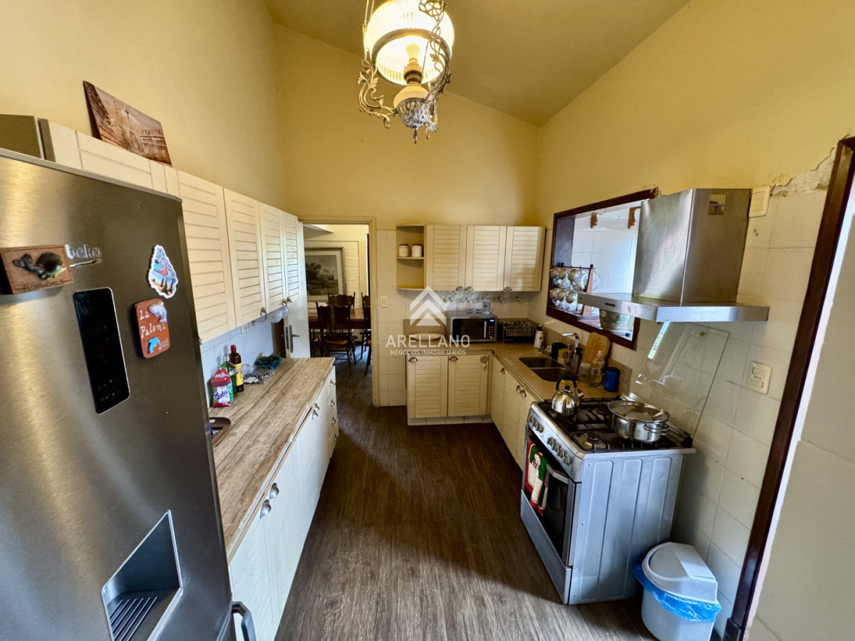 Casa ID.5934 - Venta Casa 4 dormitorios en Playa Mansa