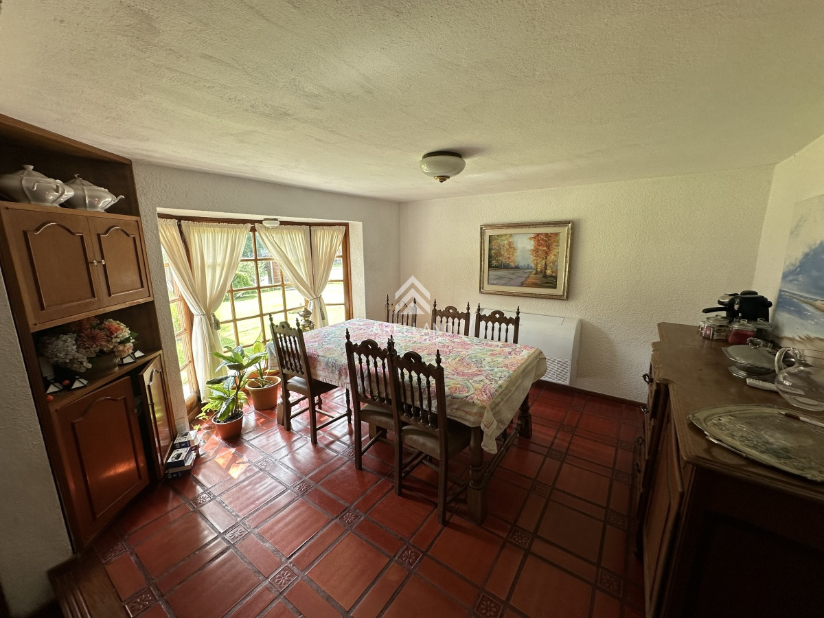 Casa ID.3304 - Muy buen chalet en venta en Pinares 