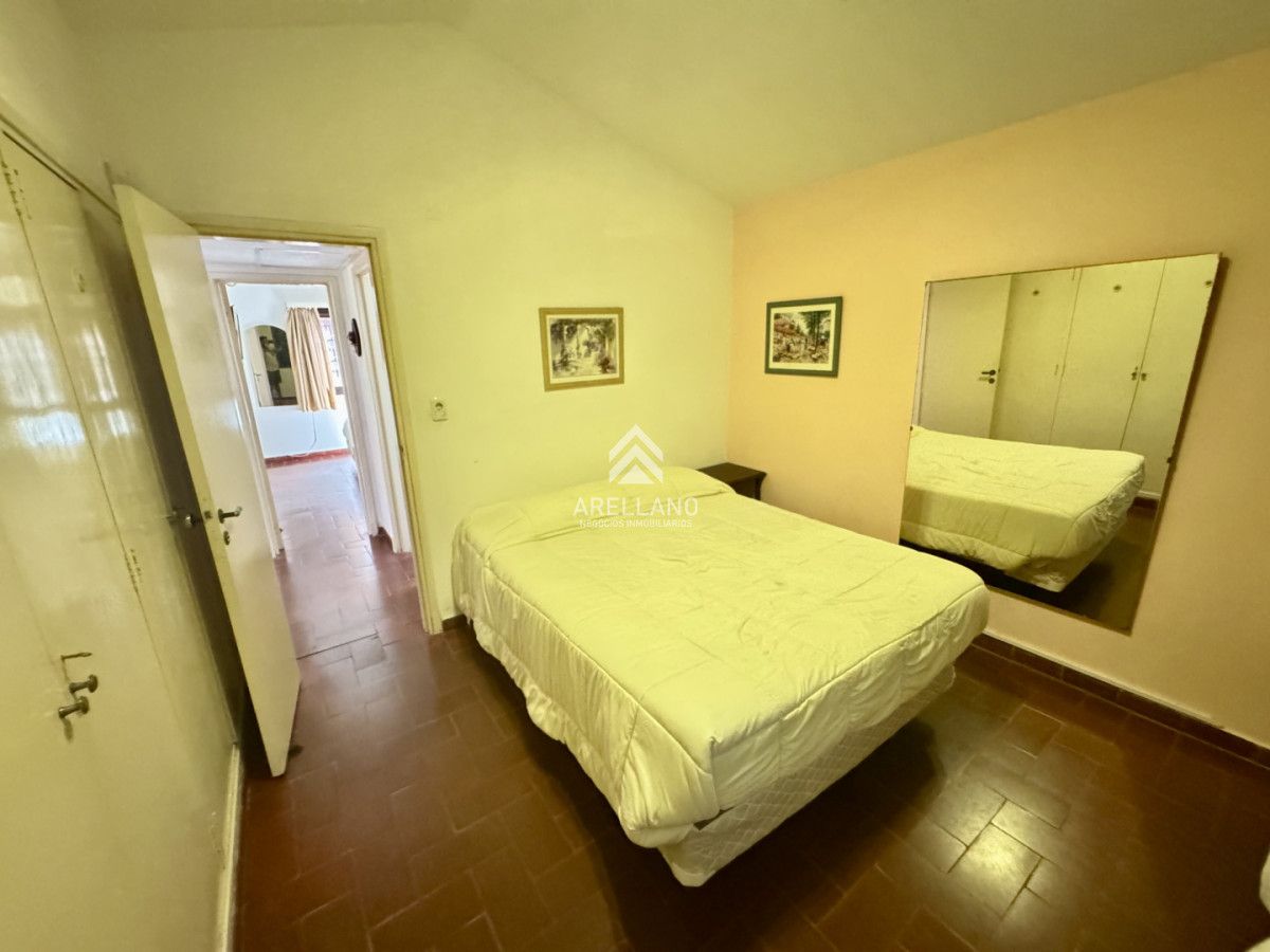 Casa ID.5936 - Venta casa 3 dormitorios playa mansa Punta del Este