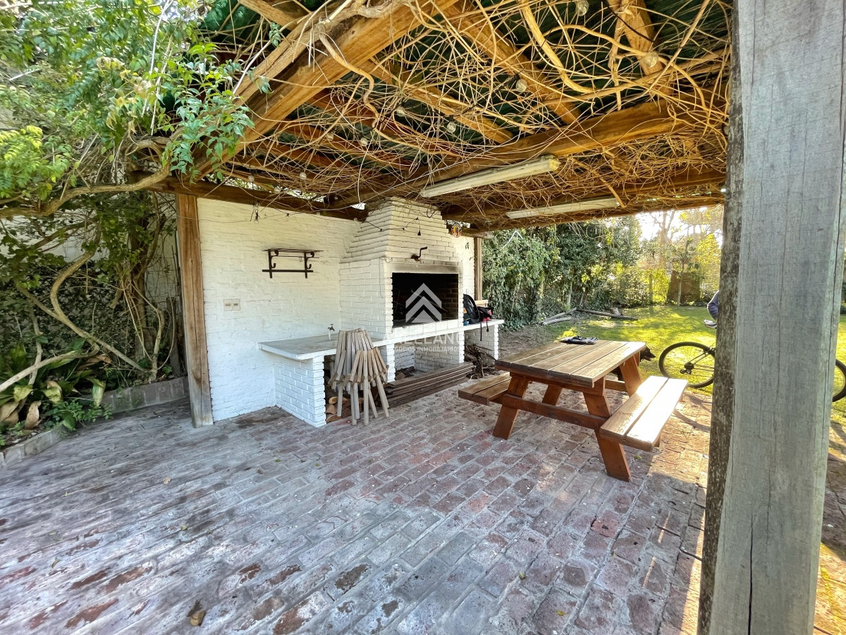 Casa ID.5283 - Alquiler de temporada casa 3 dormitorios con piscina