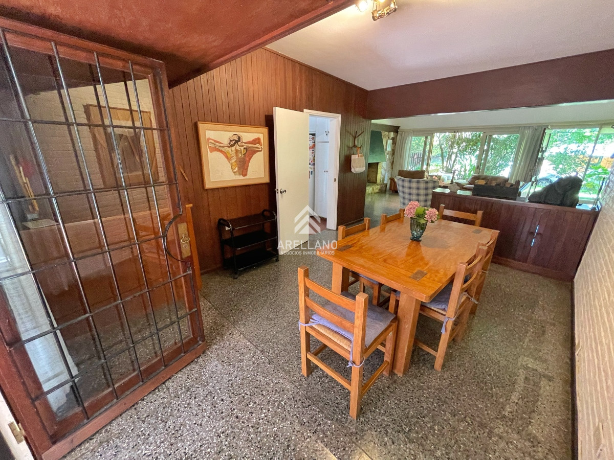 Casa ID.5285 - Alquiler temporada casa 3 dormitorios y dependencia de servicio 