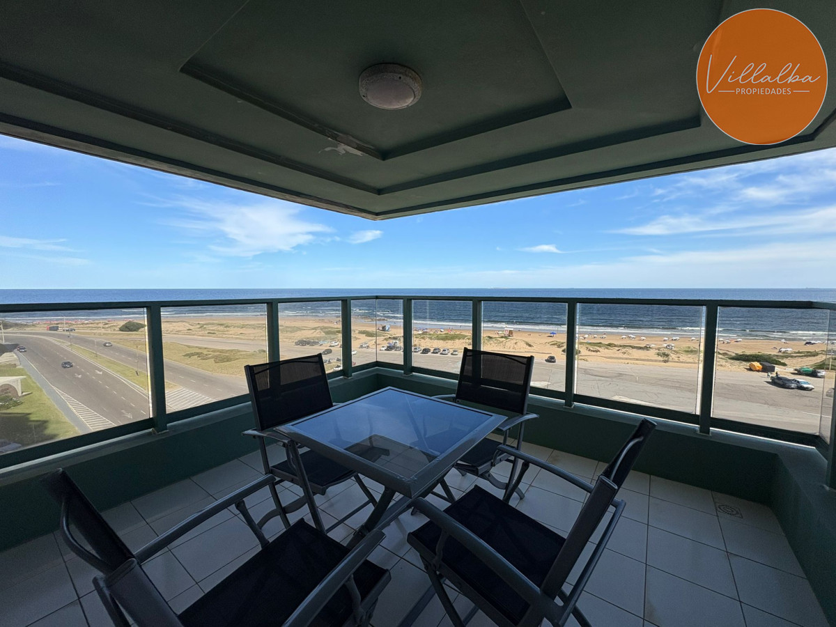 Apartamento ID.3367 - Primera linea 3 dormitorios y dependencia