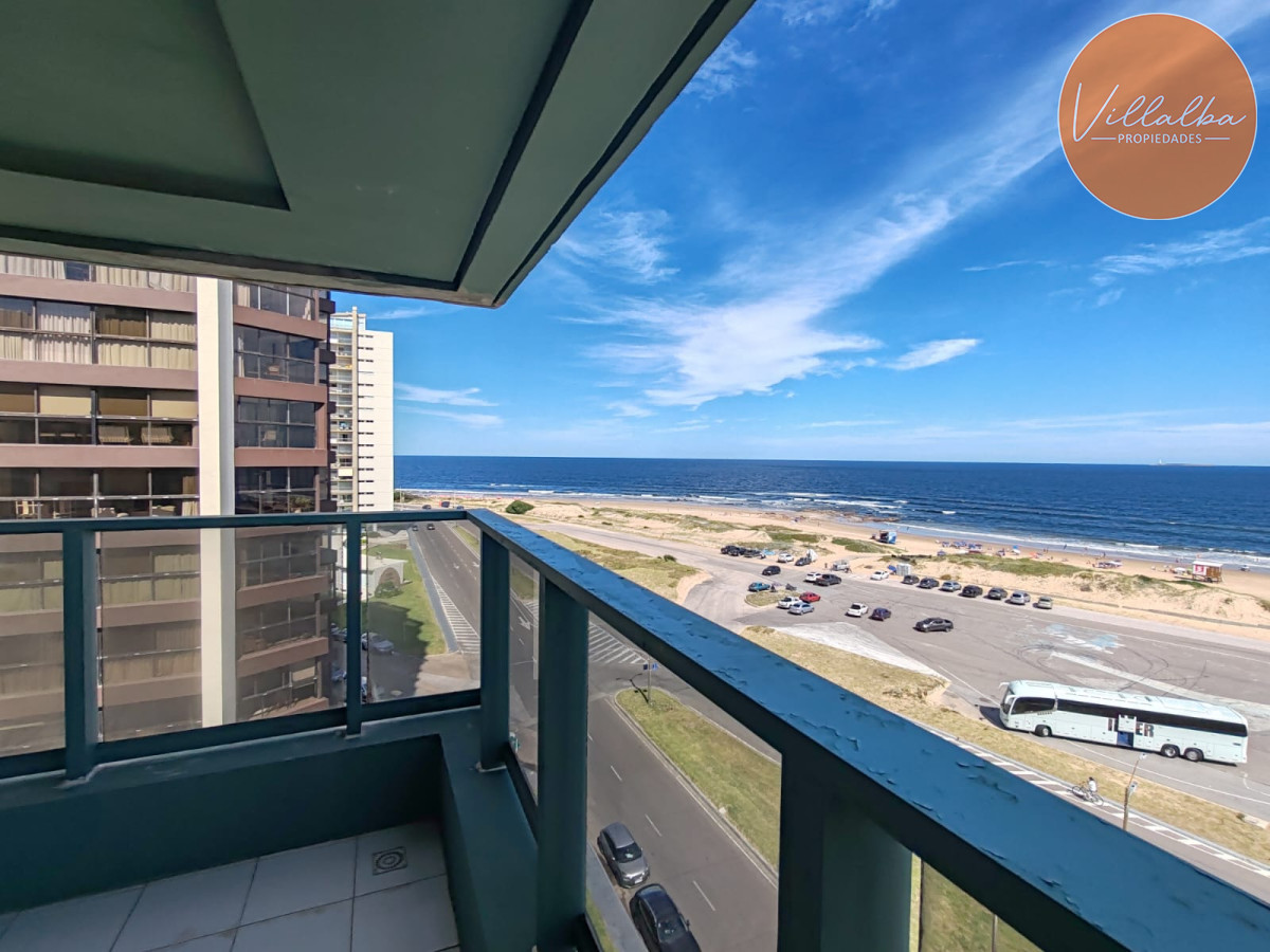 Apartamento ID.3367 - Primera linea 3 dormitorios y dependencia