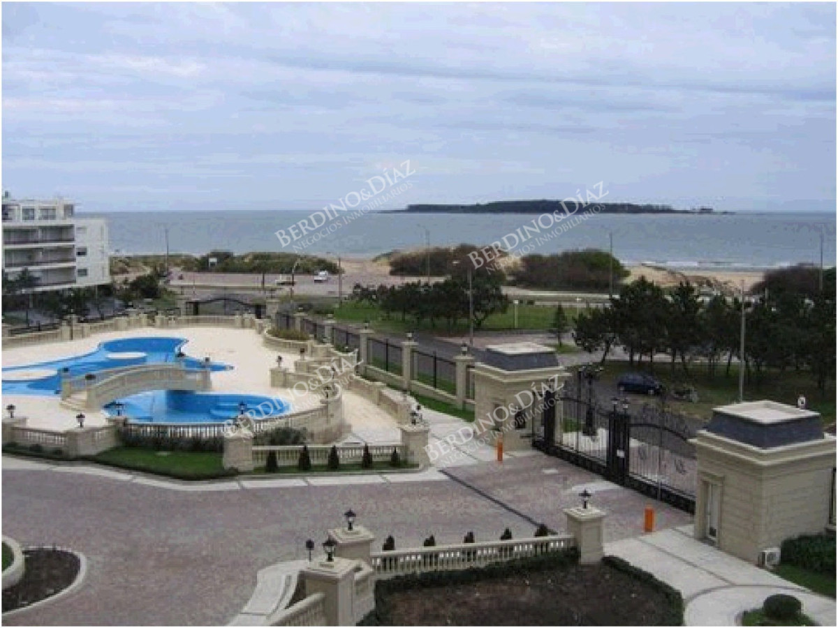 Apartamento ID.1357 - Apartamento esquinero en LE JARDIN en la Playa Mansa