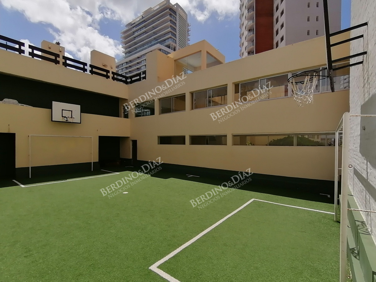 Apartamento ID.2752 - Apartamento de 3 dormitorios con amenities y vista a la isla y los dedos garage en subsuelo lavadero mucama piscina