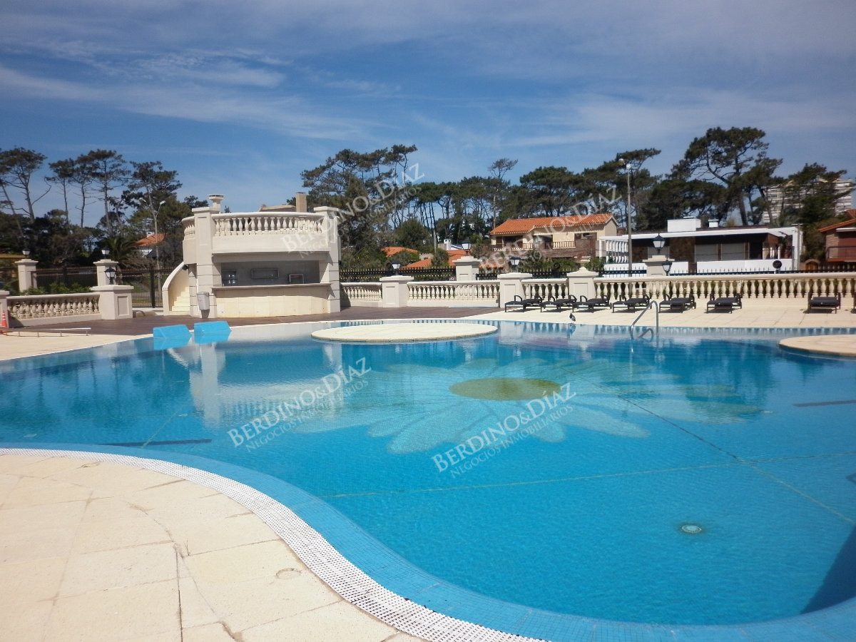 Apartamento ID.1357 - Apartamento esquinero en LE JARDIN en la Playa Mansa