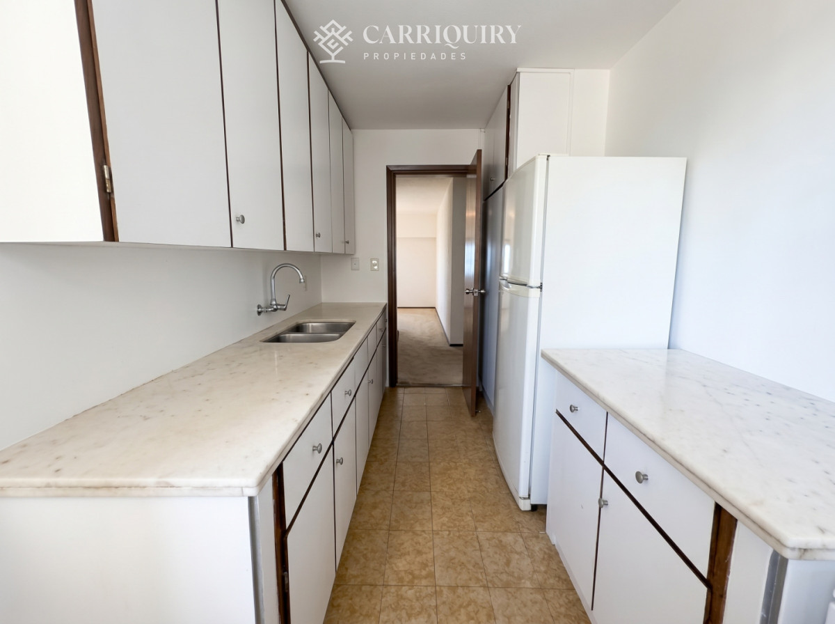 Apartamento ID.10361 - Apartamento 2 dormitorios en Punta del Este frente a la Brava