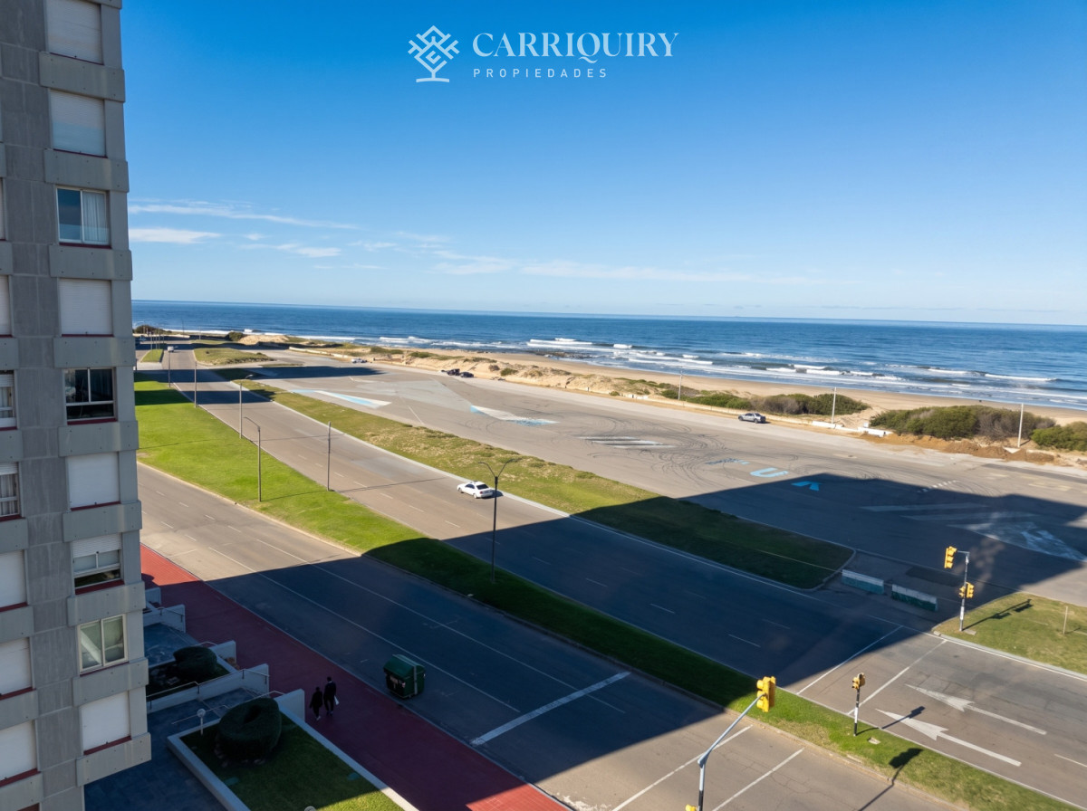 Apartamento ID.10361 - Apartamento 2 dormitorios en Punta del Este frente a la Brava