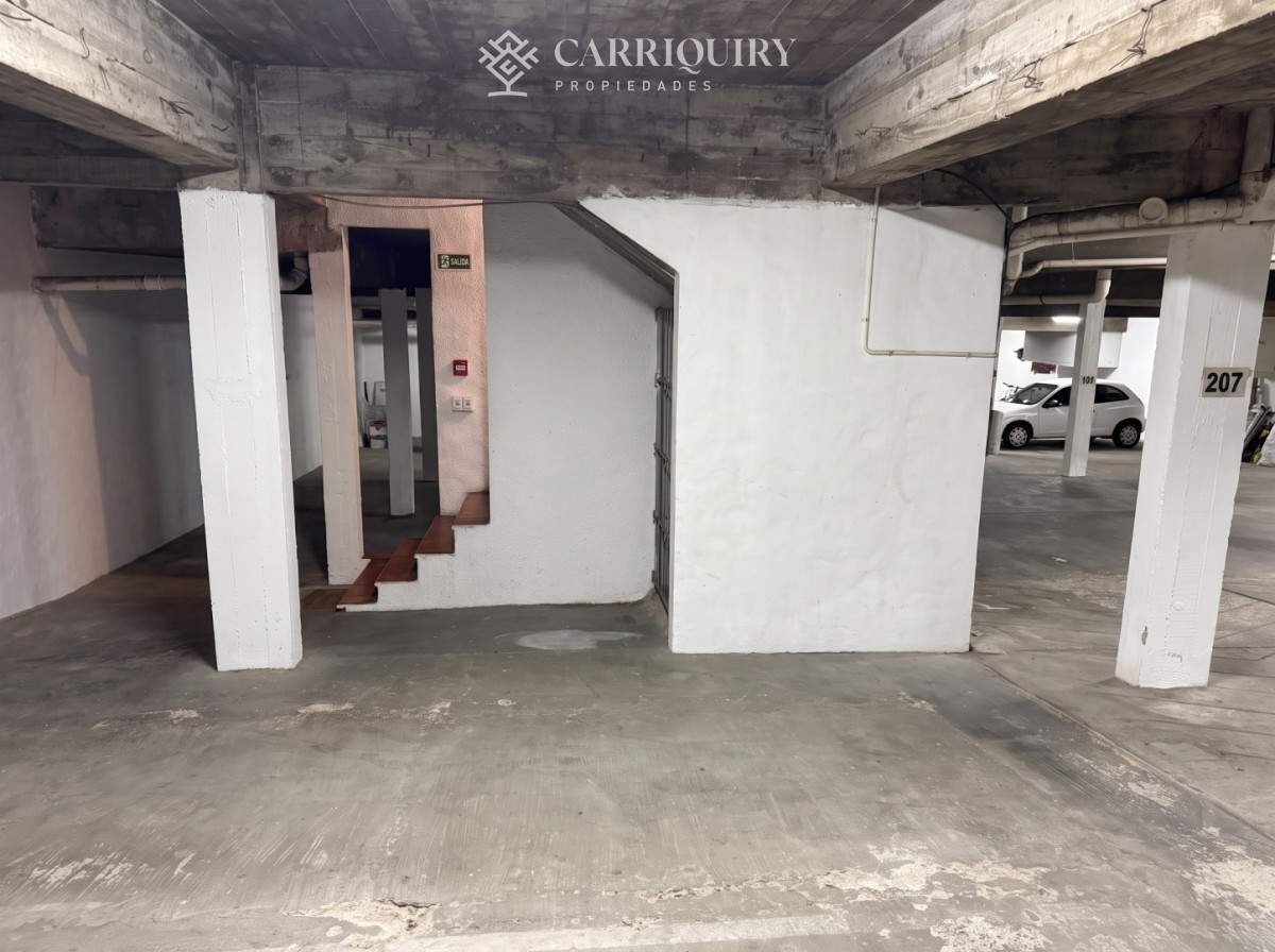 Apartamento ID.10336/INCREIBLE-OPORTUNIDAD-APARTAMENTO-EN-VENTA-2-DORMITORIOS-EN-EL-CORAZON-DE-LA-PENINSULA-CON-TODOS-LOS-SERVICIOS - Apartamento 2 dormitorios 2 baños a metros de playa mansa