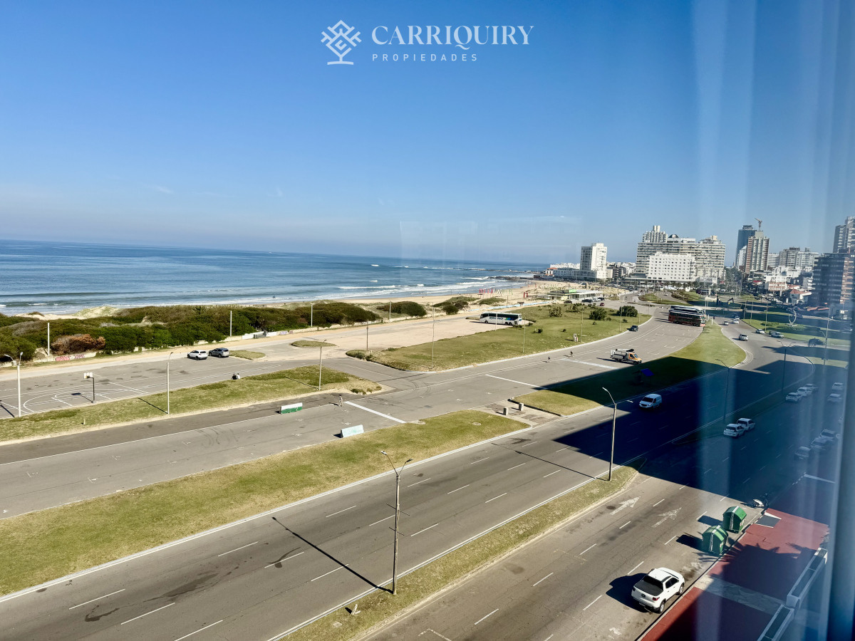Apartamento ID.8362 - Primera linea al mar