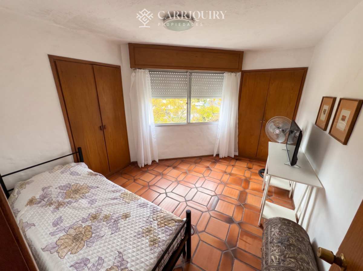 Apartamento ID.10336/INCREIBLE-OPORTUNIDAD-APARTAMENTO-EN-VENTA-2-DORMITORIOS-EN-EL-CORAZON-DE-LA-PENINSULA-CON-TODOS-LOS-SERVICIOS - Apartamento 2 dormitorios 2 baños a metros de playa mansa