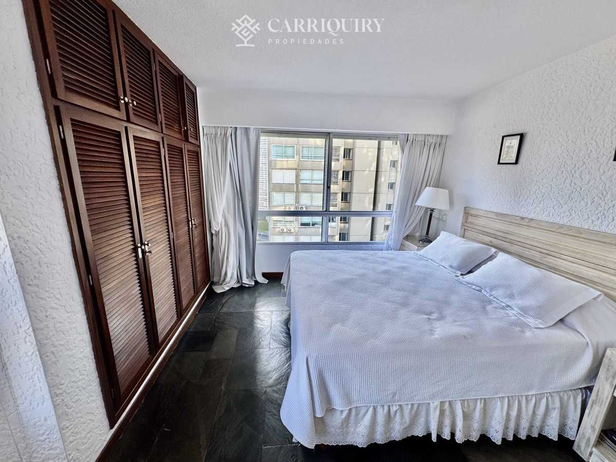Apartamento ID.8362 - Primera linea al mar