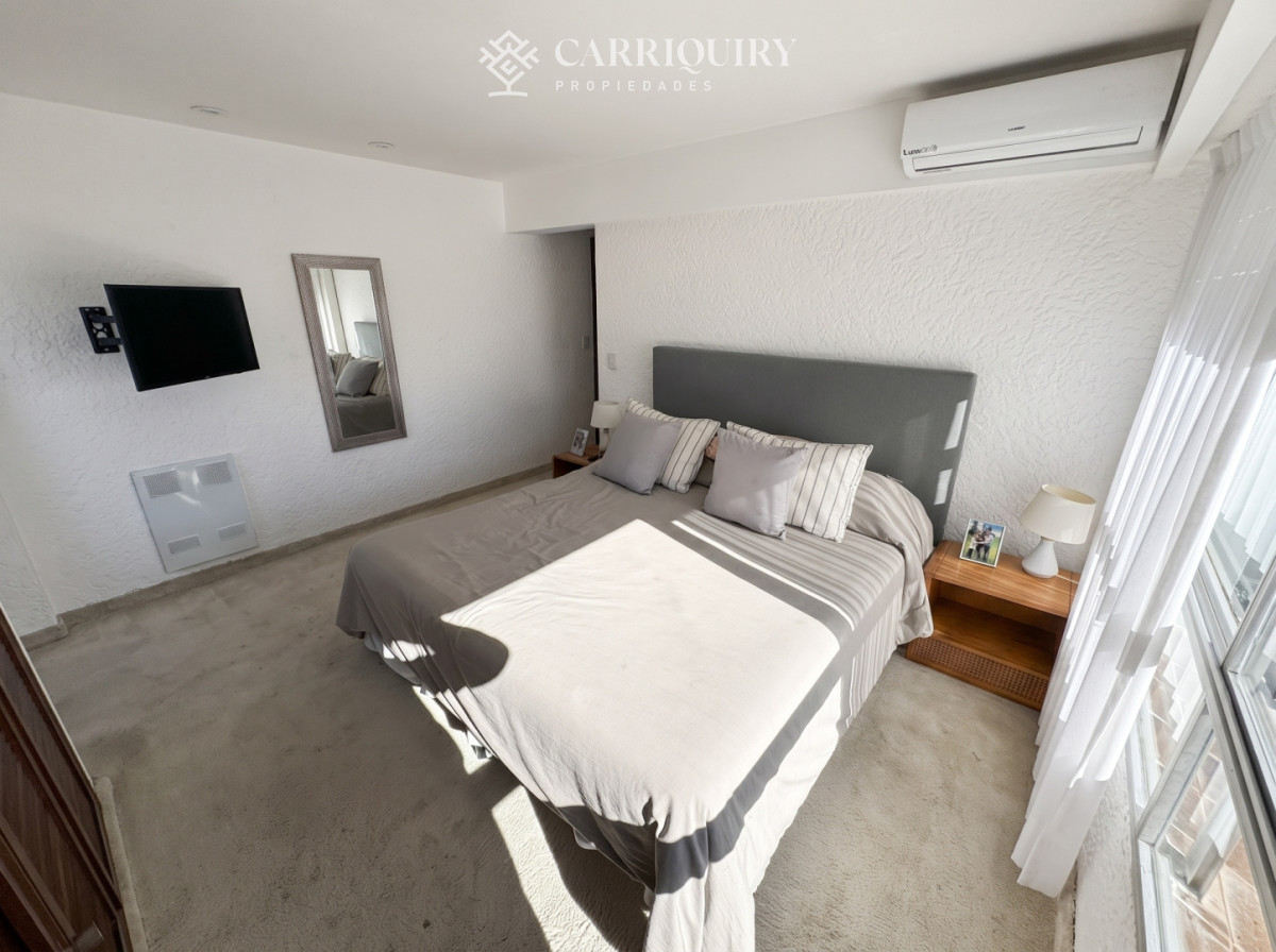Apartamento ID.10361 - Apartamento 2 dormitorios en Punta del Este frente a la Brava