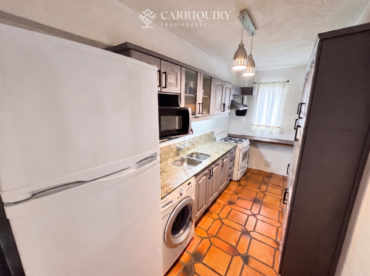 Apartamento ID.10336/INCREIBLE-OPORTUNIDAD-APARTAMENTO-EN-VENTA-2-DORMITORIOS-EN-EL-CORAZON-DE-LA-PENINSULA-CON-TODOS-LOS-SERVICIOS - Apartamento 2 dormitorios 2 baños a metros de playa mansa