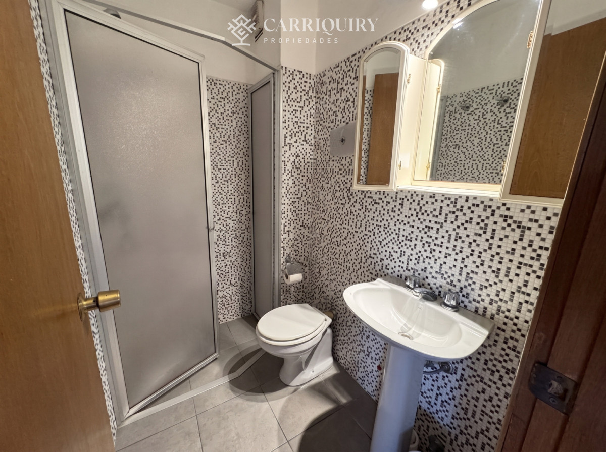 Apartamento ID.10336/INCREIBLE-OPORTUNIDAD-APARTAMENTO-EN-VENTA-2-DORMITORIOS-EN-EL-CORAZON-DE-LA-PENINSULA-CON-TODOS-LOS-SERVICIOS - Apartamento 2 dormitorios 2 baños a metros de playa mansa