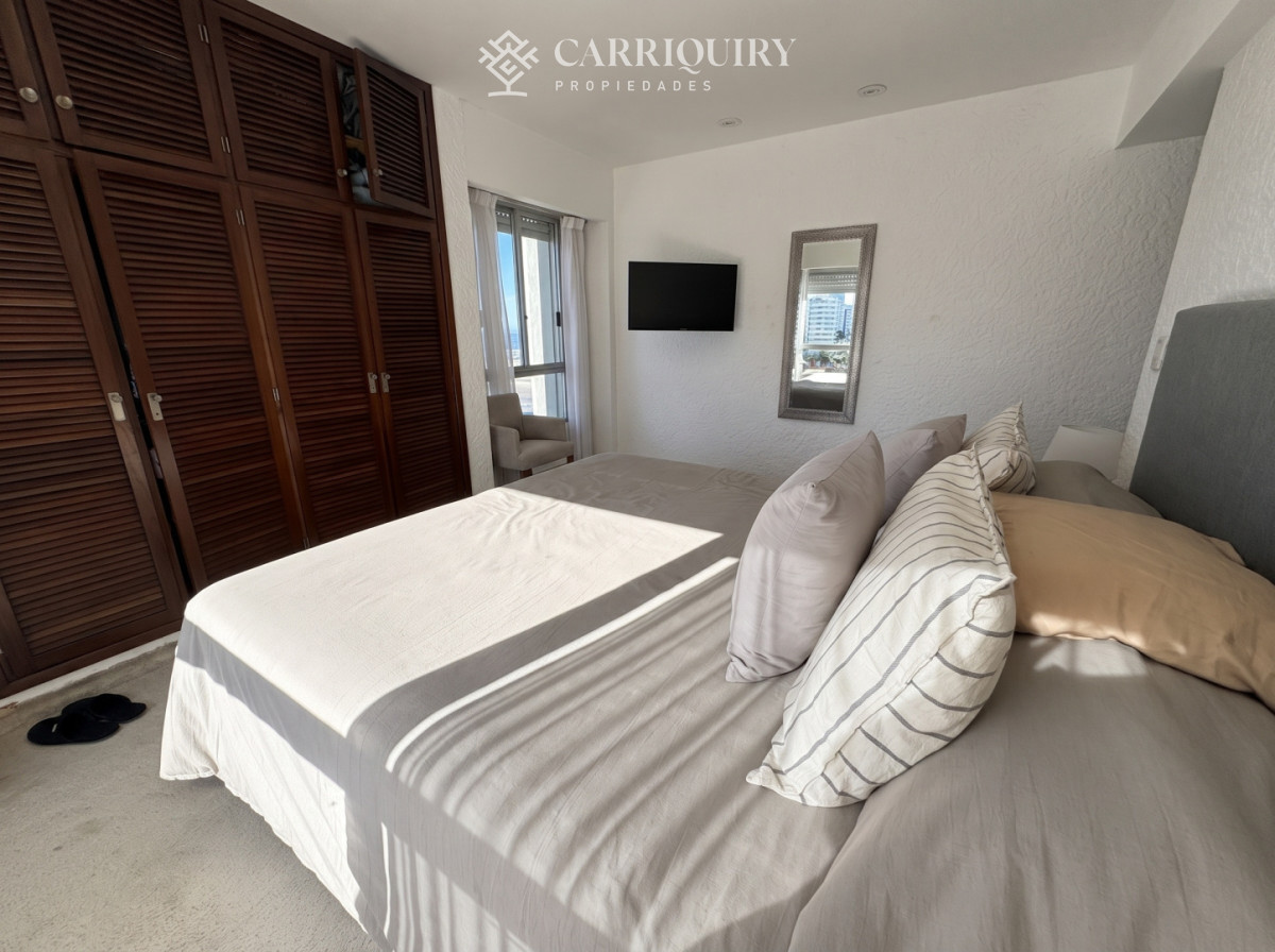 Apartamento ID.10361 - Apartamento 2 dormitorios en Punta del Este frente a la Brava