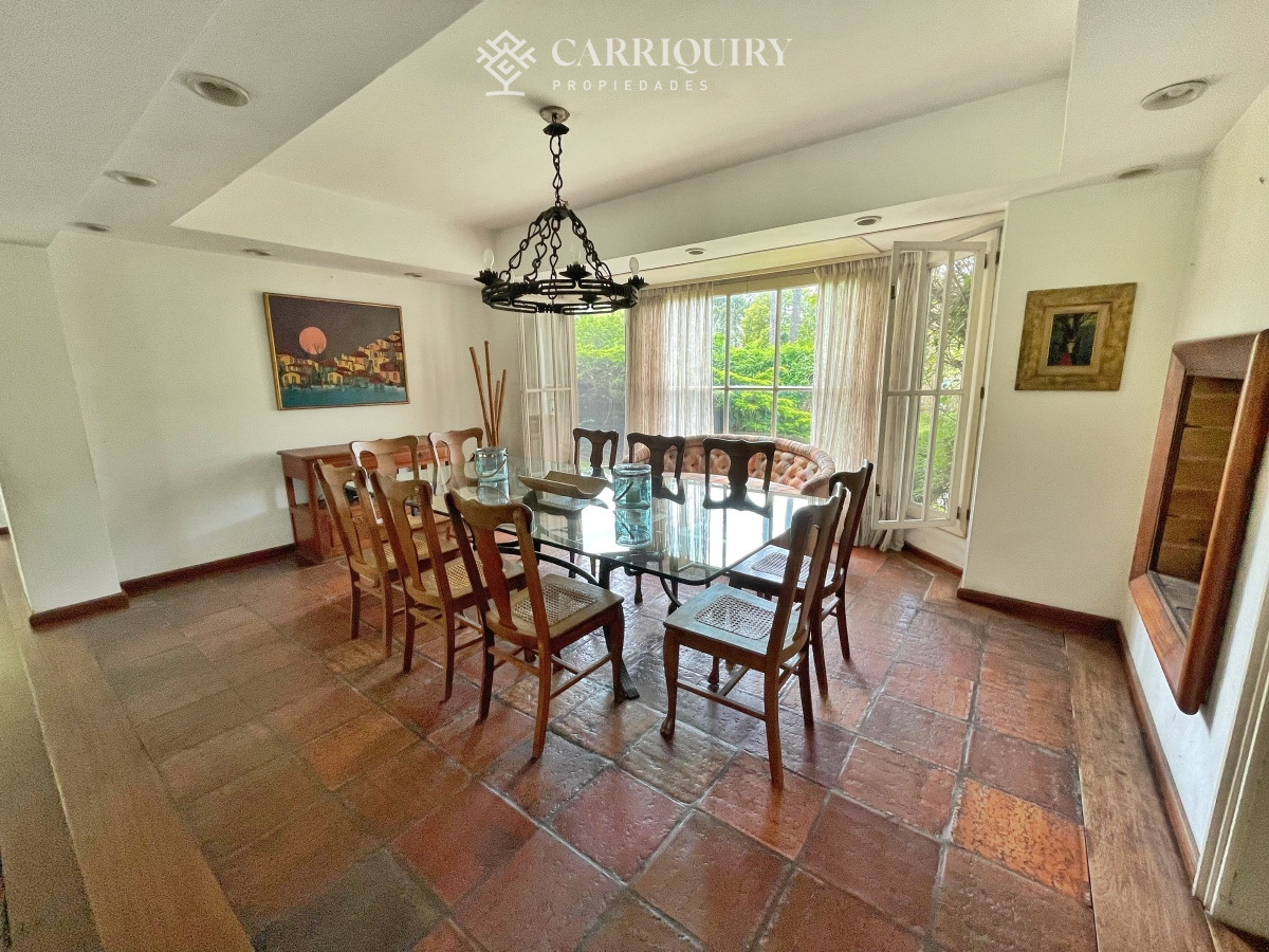 Casa ID.7299/En-alquiler-casa-de-3-dormitorios-más-dependencia-de-servicio-Punta-del-Este- - Casa en Mansa, 4 dormitorios y dependencia, piscina, barbacoa. Alquiler de temporada