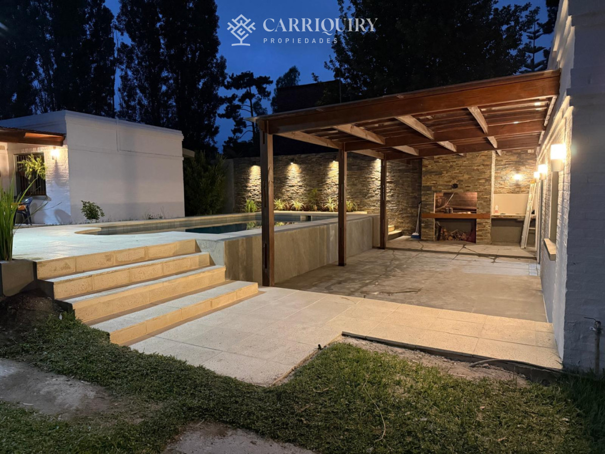 Casa ID.10504 - Hermosa casa en alquiler con piscina, Pinares