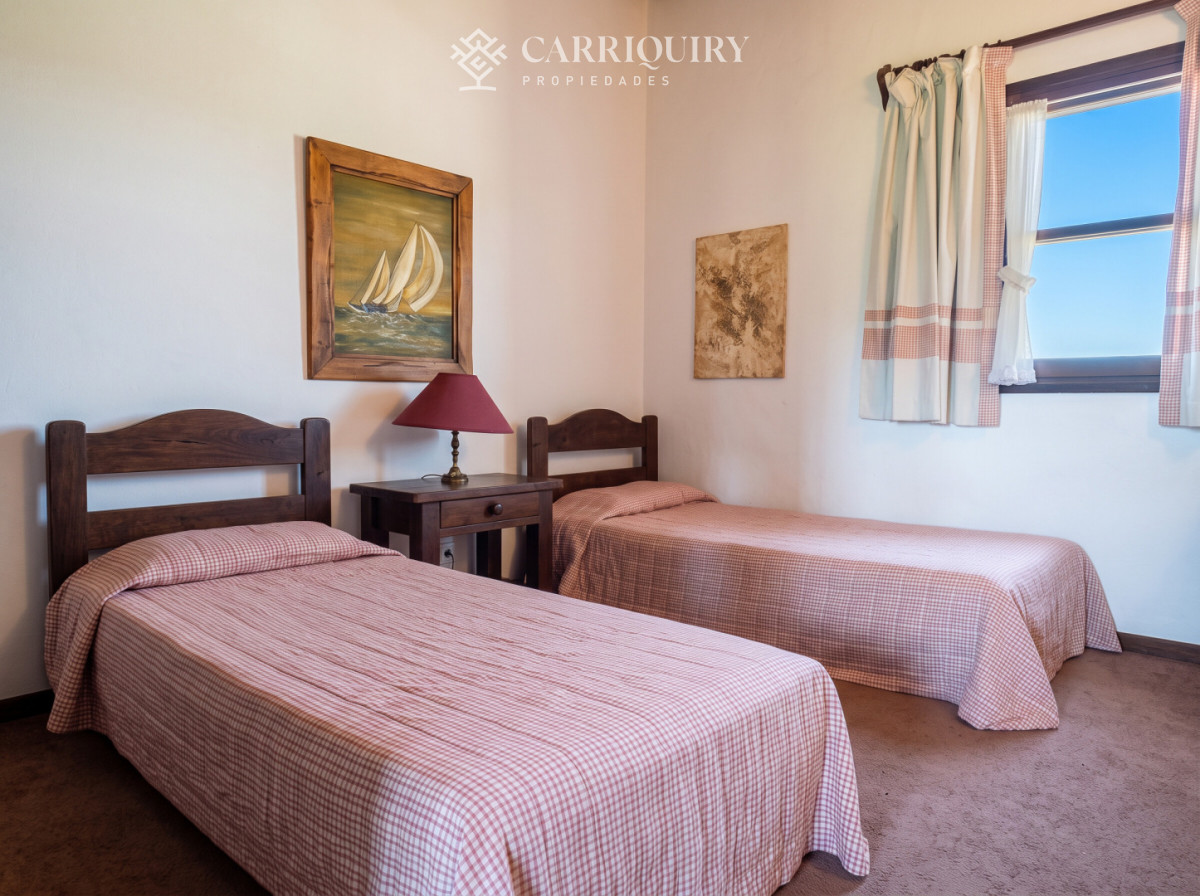 Casa ID.10503/Apartamentos-en-Venta--Carriquiry--Propiedades - Casa a cuadras mar en Rincon Indio
