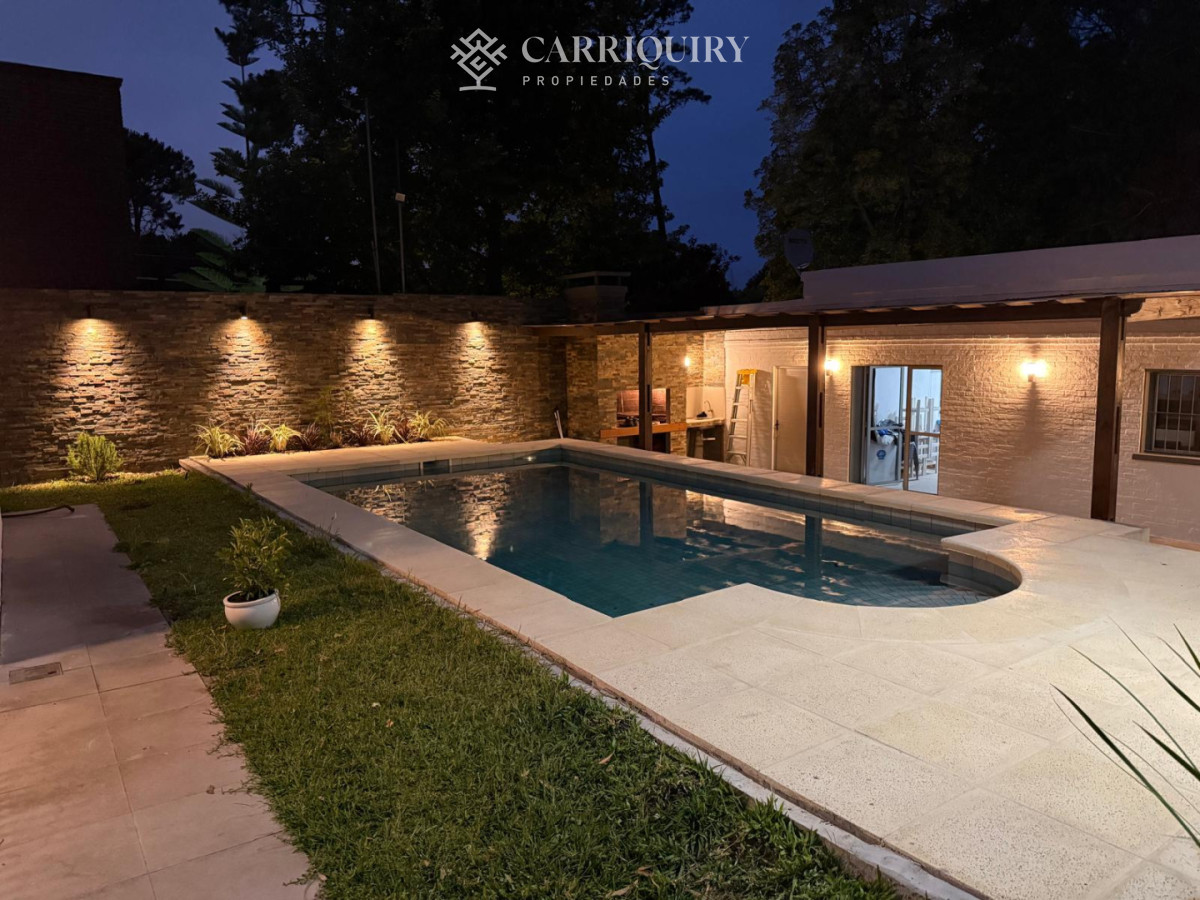 Casa ID.10504 - Hermosa casa en alquiler con piscina, Pinares