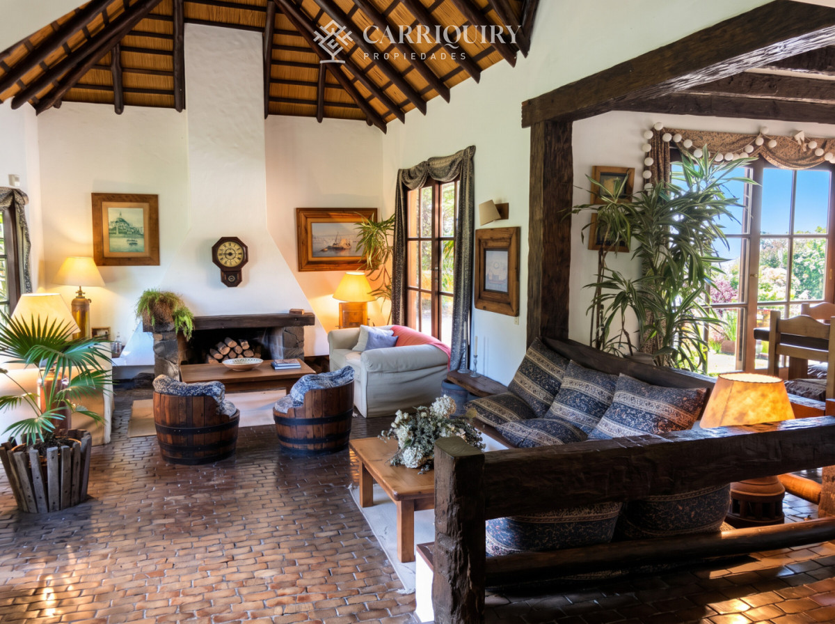 Casa ID.10503/Apartamentos-en-Venta--Carriquiry--Propiedades - Casa a cuadras mar en Rincon Indio