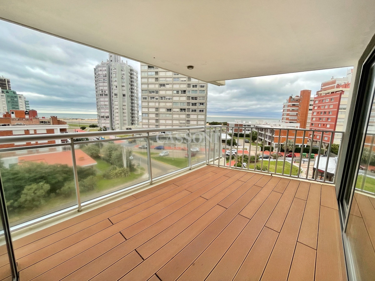 Apartamento ID.2663 - Apartamento a pasos de playa brava, 2 dormitorios