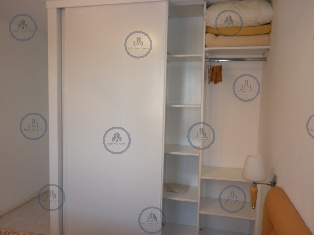 Apartamento ID.2774 - Apartamento de 2 Dormitorios en Playa Brava, Punta del Este, en Venta