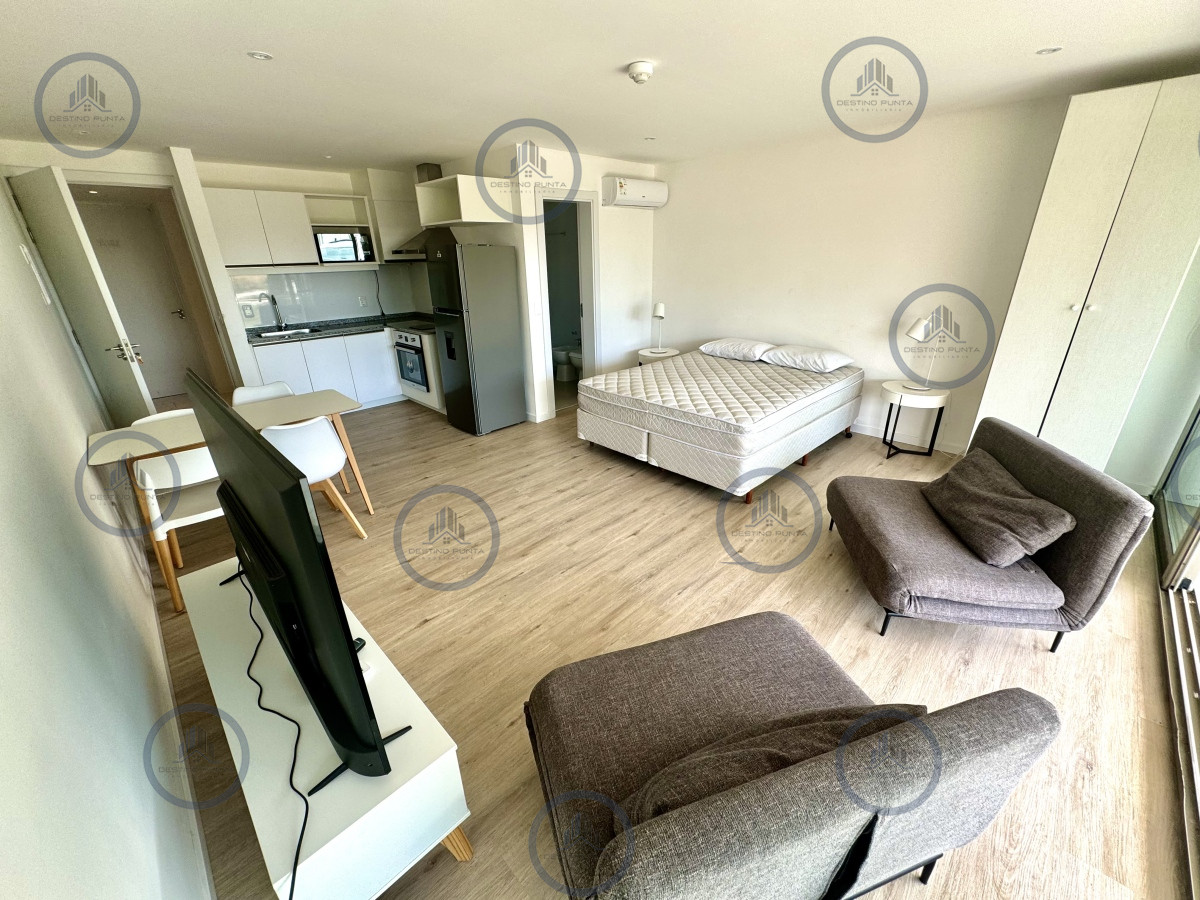 Apartamento ID.2114 -  Monoambiente Premium En Venta a 50 metros de la Playa, Punta Ballena