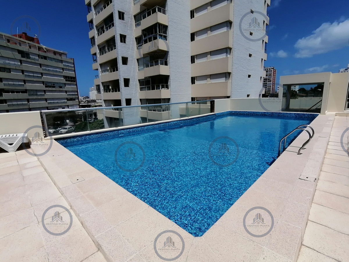 Apartamento ID.1910 - Apartamento de 3 Dormitorios con Vista y Amenities en Venta, Punta del Este
