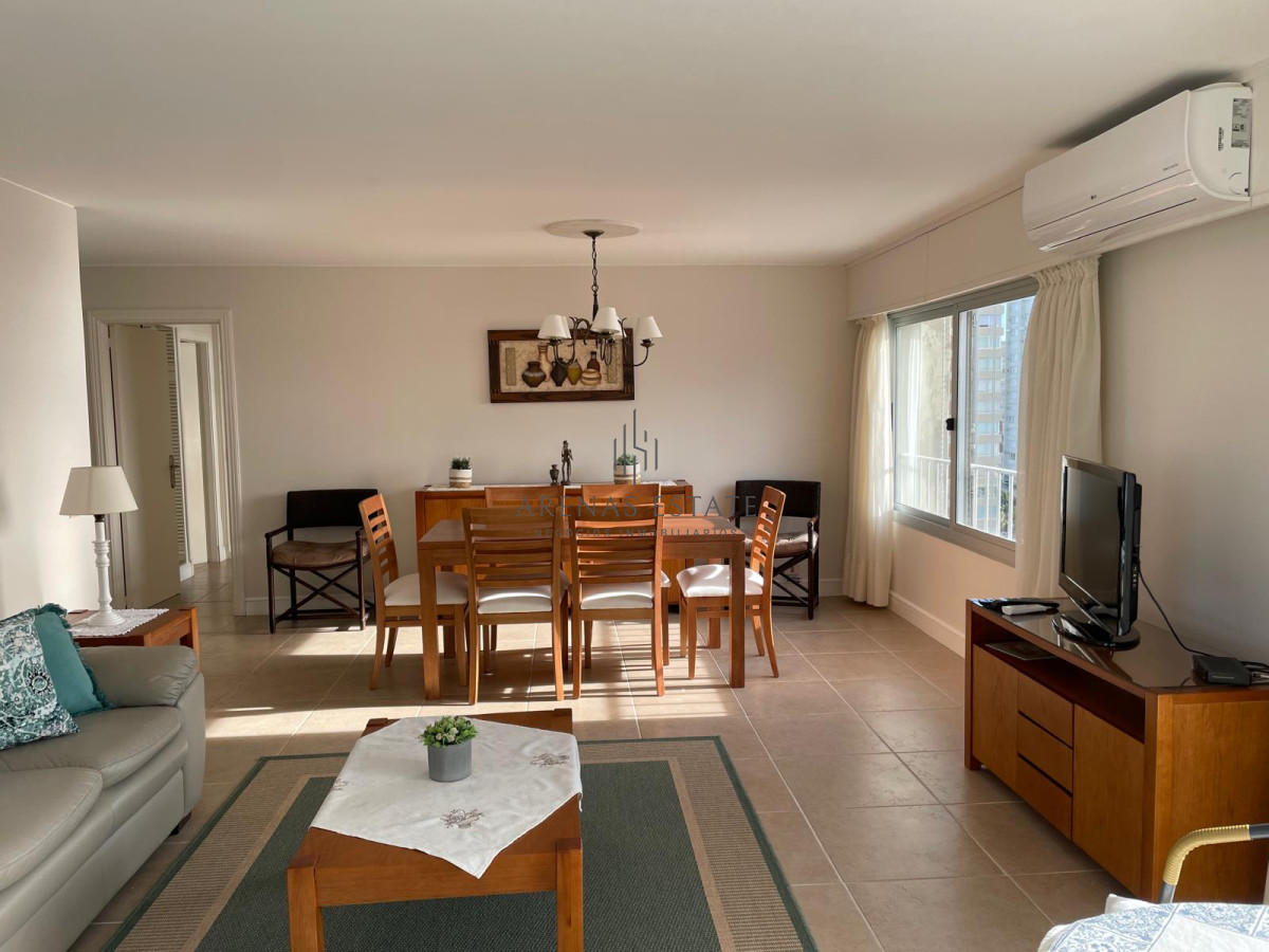 Apartamento ID.3887 - Amplio apartamento con vista al mar en Peninsula