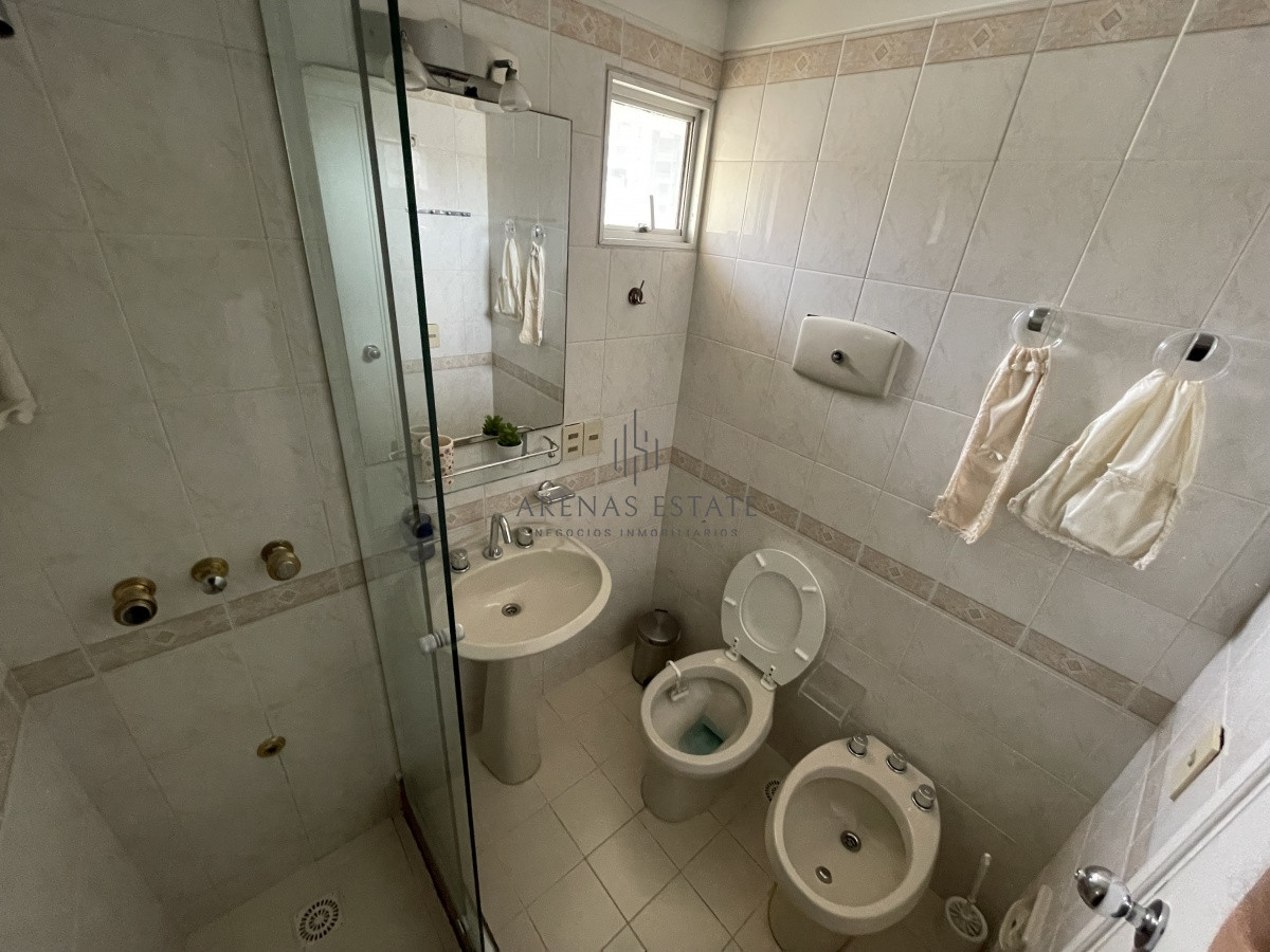 Apartamento ID.2346 - Apartamento de 3 dormitorios con amenities y vista a la isla y los dedos garage en subsuelo lavadero mucama piscina