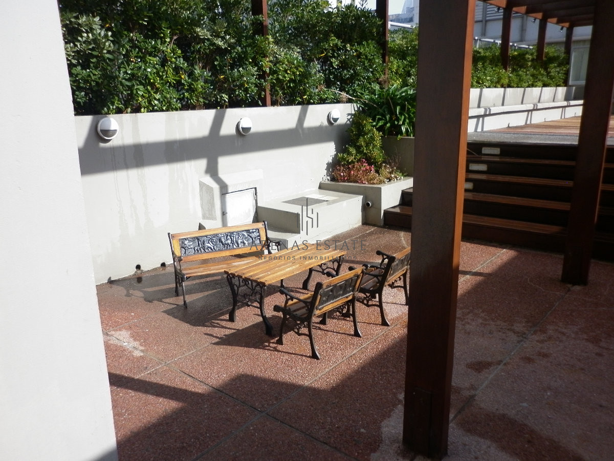 Apartamento ID.4607 - Apartamento en venta de dos dormitorios con garaje en peninsula