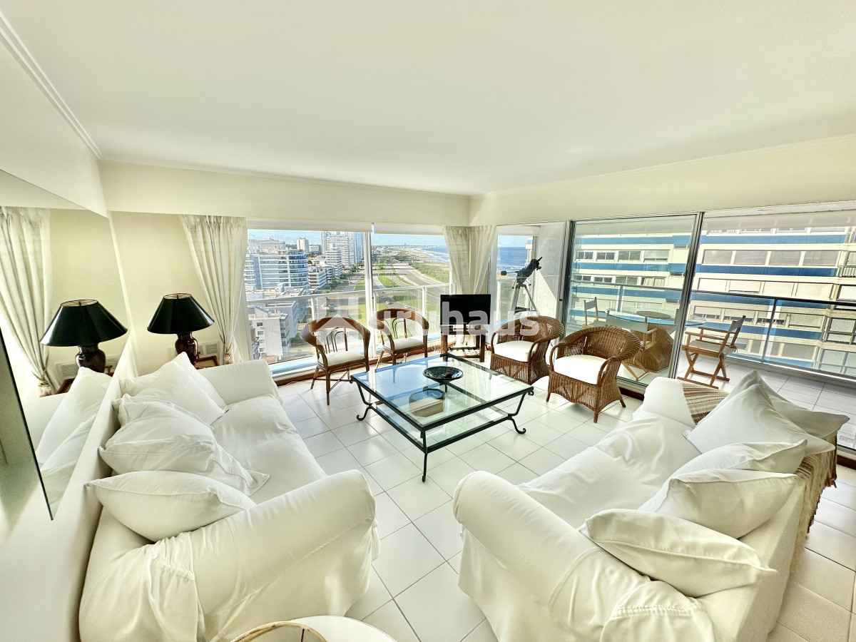 Brava - GoPunta - Portal Inmobiliario de Punta del Este - Maldonado