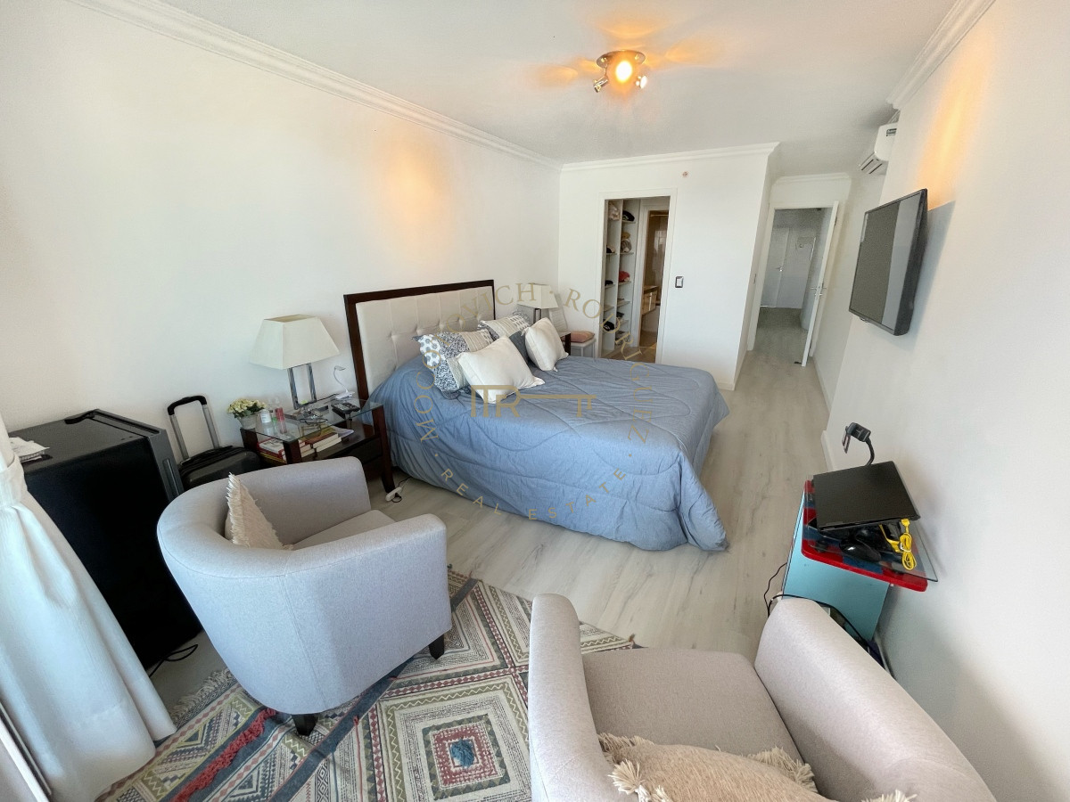 Apartamento ID.2509 - Hermoso apartamento con vista al mar en Playa Mansa