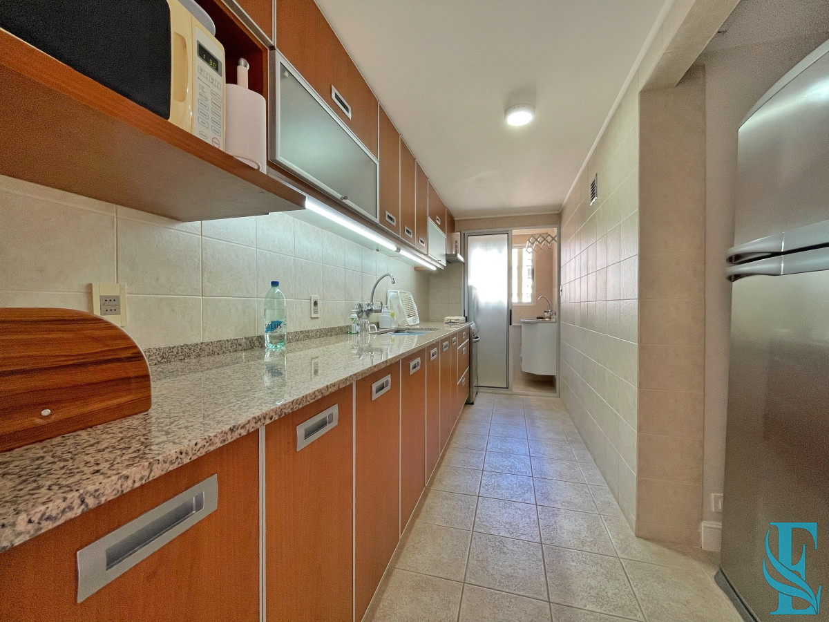 Apartamento ID.325 - Amplio apartamento con vista al mar 